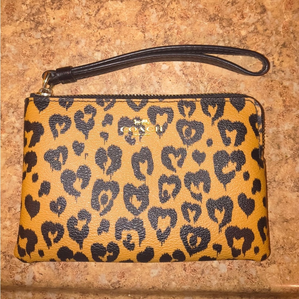 Coach Cheetah Print Wristlet - Picture 1 of 4